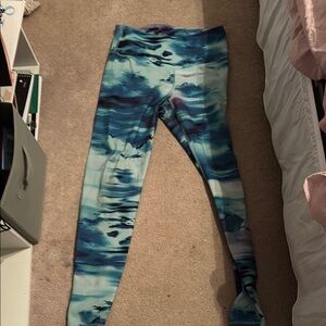 Blue and White Patterned Leggings